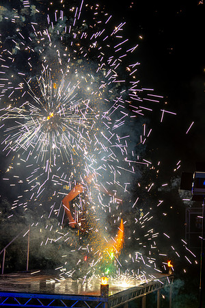 oakley-fw2025-firedancers-53